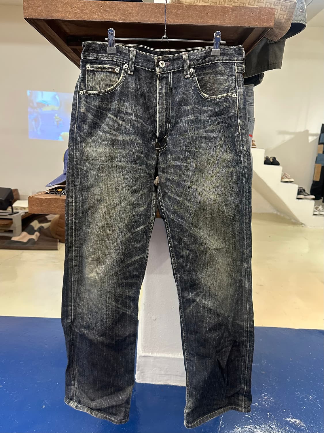 리바이스 스톤 데님 팬츠 상품이미지1