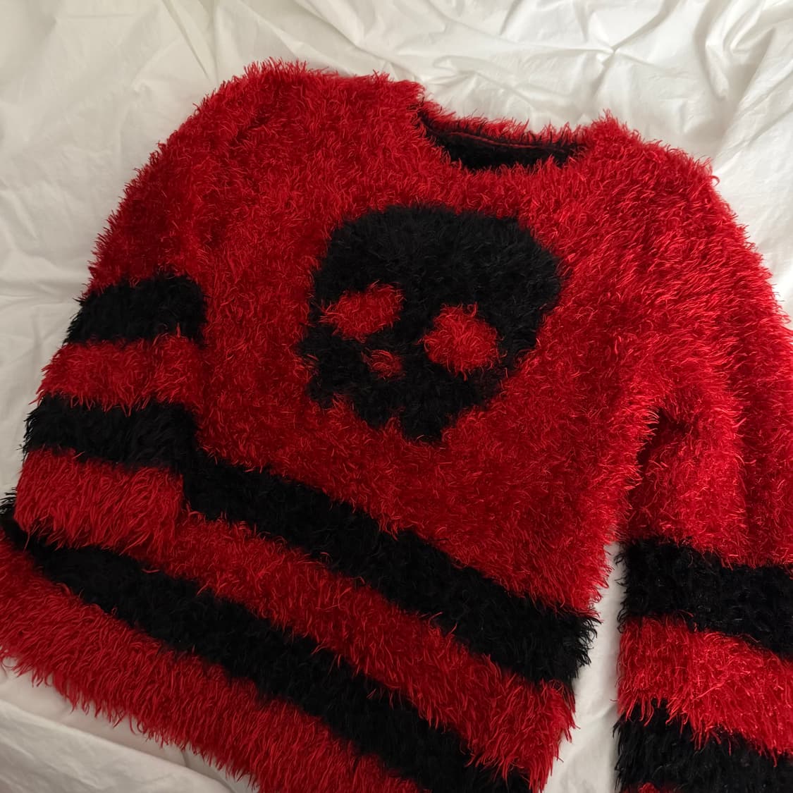 해골 스트라이프 니트 상품이미지1