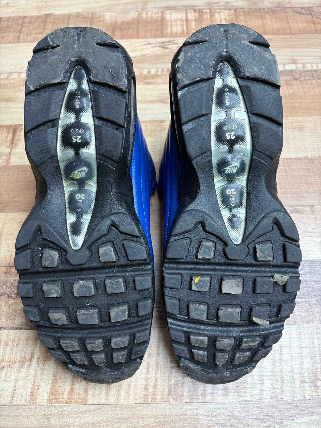 슈프림 에어맥스 95 럭스 블루 285 상품이미지3