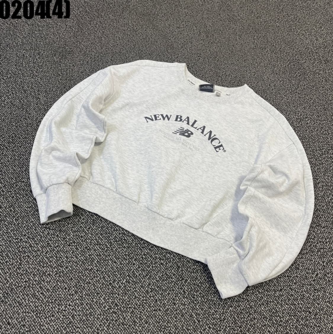 [85S] 뉴발란스 여성 베이직 아이보리 긴팔 맨투맨 0204(4) 상품이미지1
