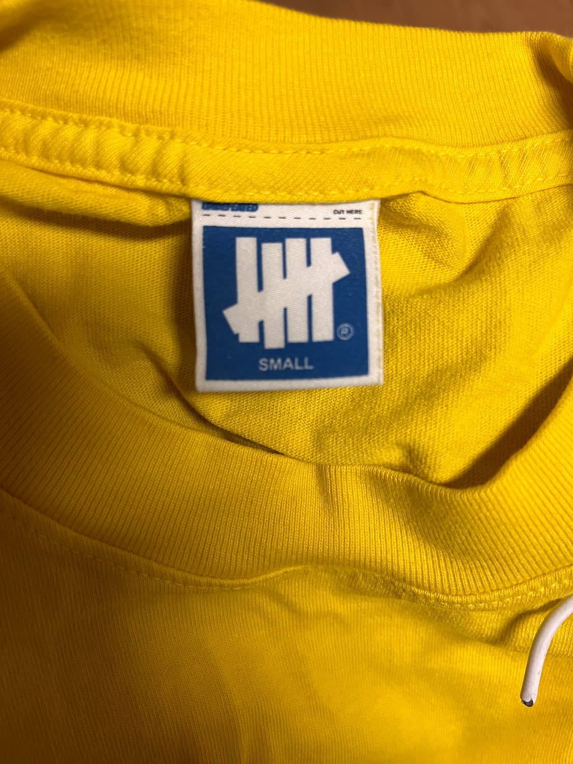 언디피티드 티셔츠 상품이미지3