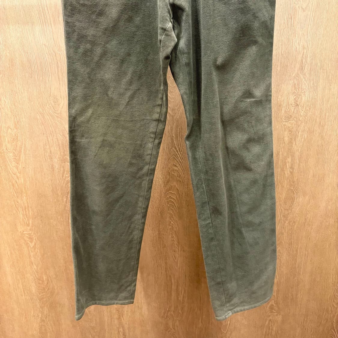 버버리 블랙 라벨 코튼 스트레치 팬츠 단색 무지 디자인 탭 디테일 카키 상품이미지5