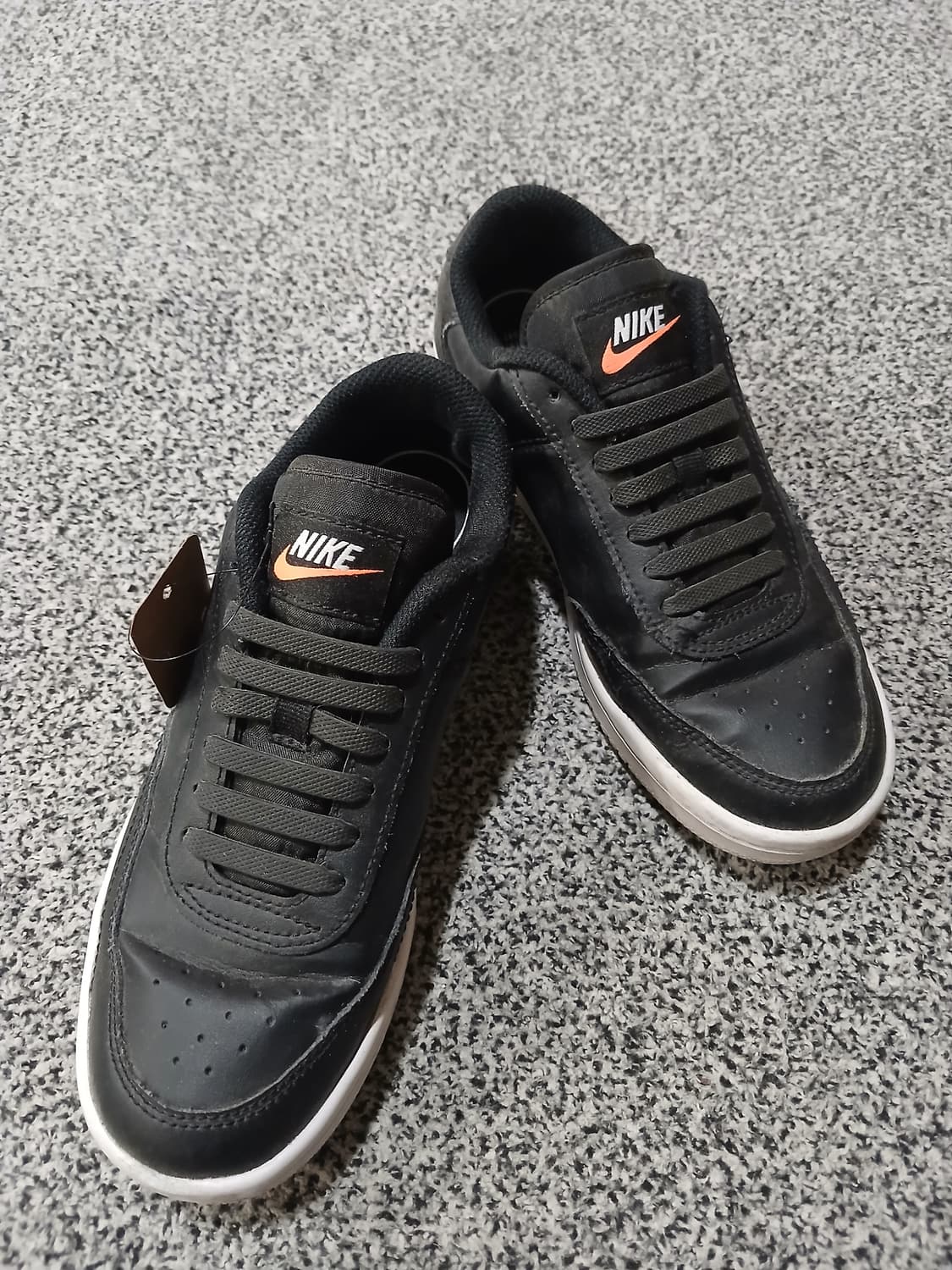 나이키(NIKE) 블랙 운동화 상품이미지1