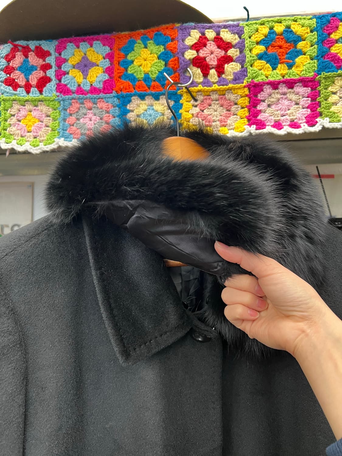 PALACE GARDEN Fox Fur Collar Wool Coat  상품이미지3