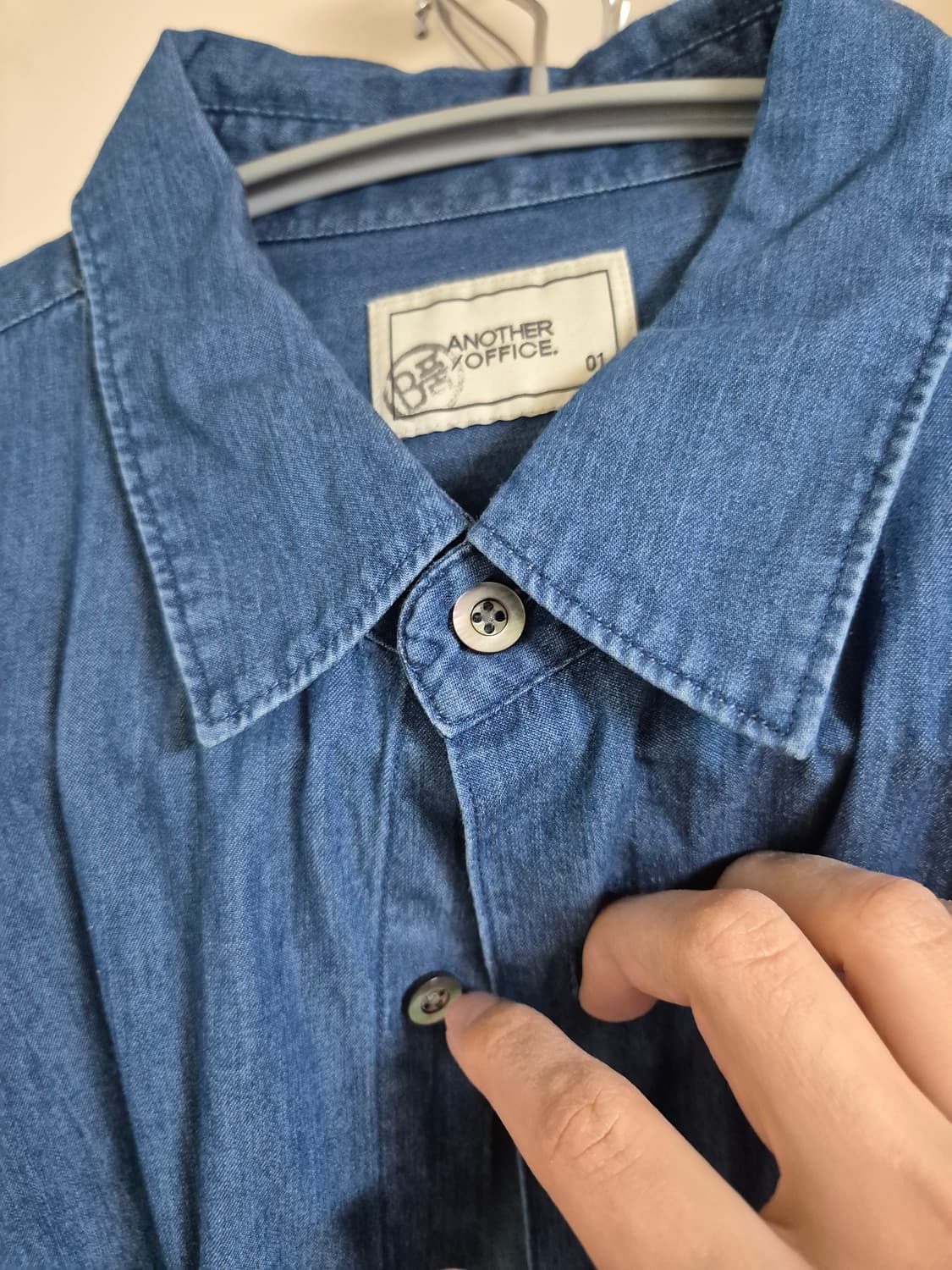 어나더오피스 컴피 데님 셔츠 인디고 01 사이즈 상품이미지4