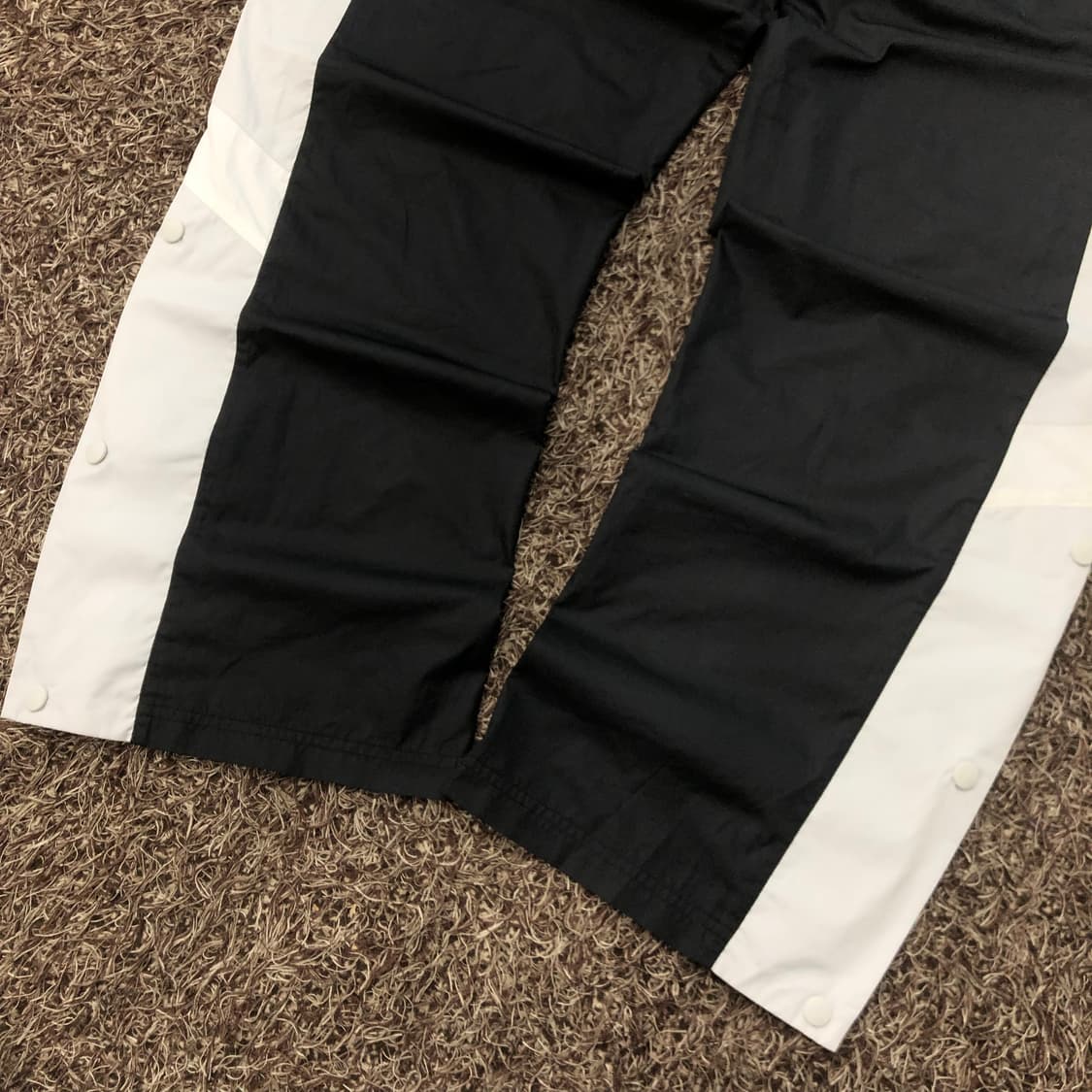 나이키 사이드 스냅 버튼 트랙 팬츠 상품이미지3