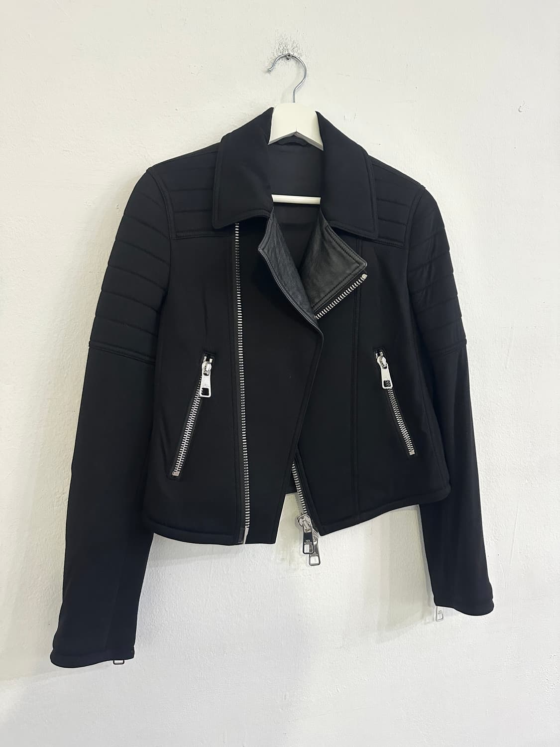 닐바렛 아카이브 사선 지퍼 크롭 바이커 자켓 상품이미지4