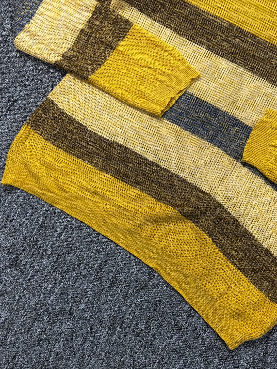 솔리드옴므 멀티 스트라이프 니트 상품이미지5