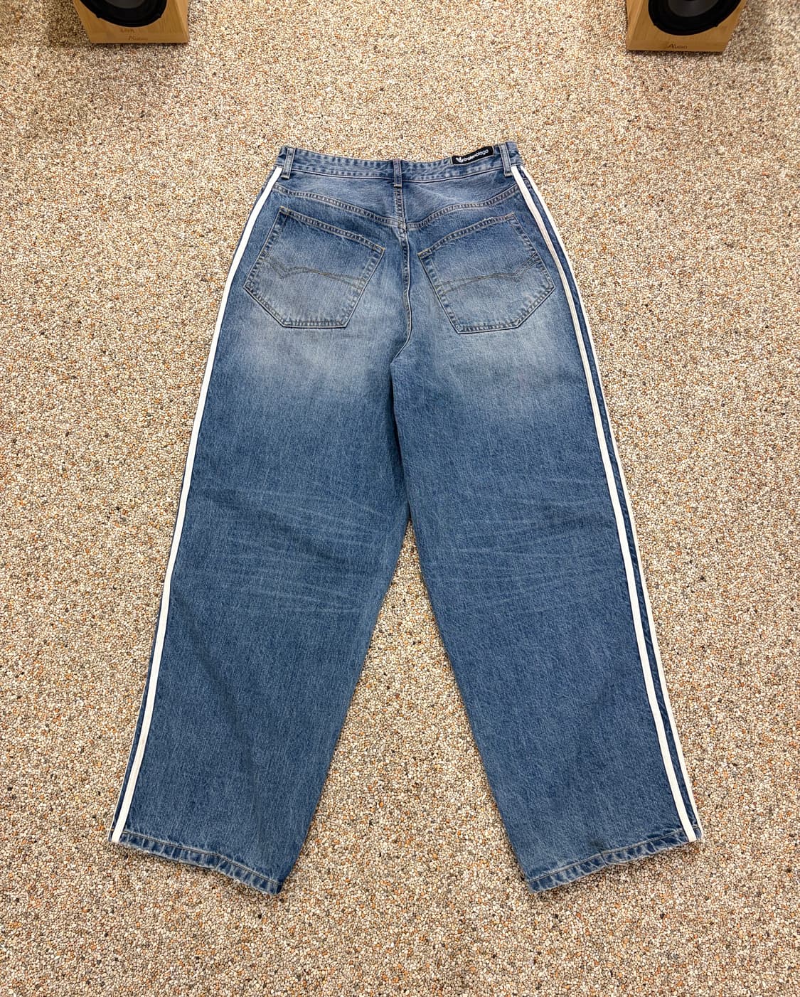 발렌시아가 x 아디다스 라지 배기 트라우저 블루 상품이미지4