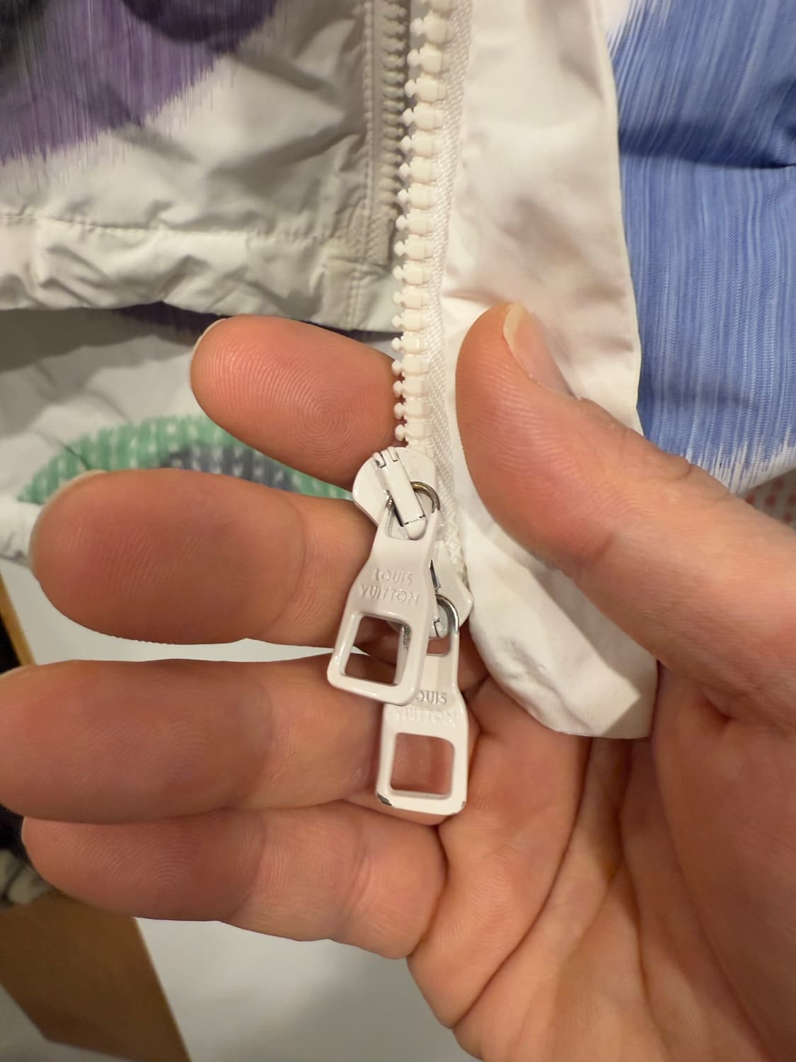 루이비통 바람막이 상품이미지5