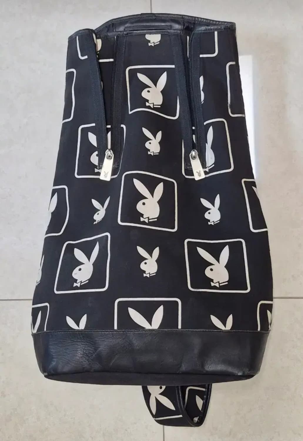 00's Playboy Old-school Sling Bag 상품이미지2