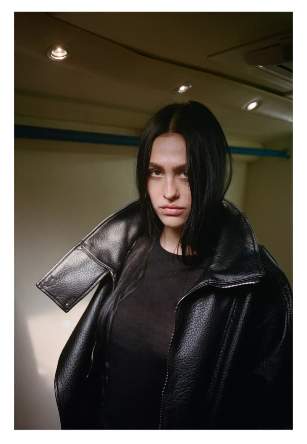 자라 품절대란 페이크레더 블랙 자켓 판매 4391/872/800  상품이미지2