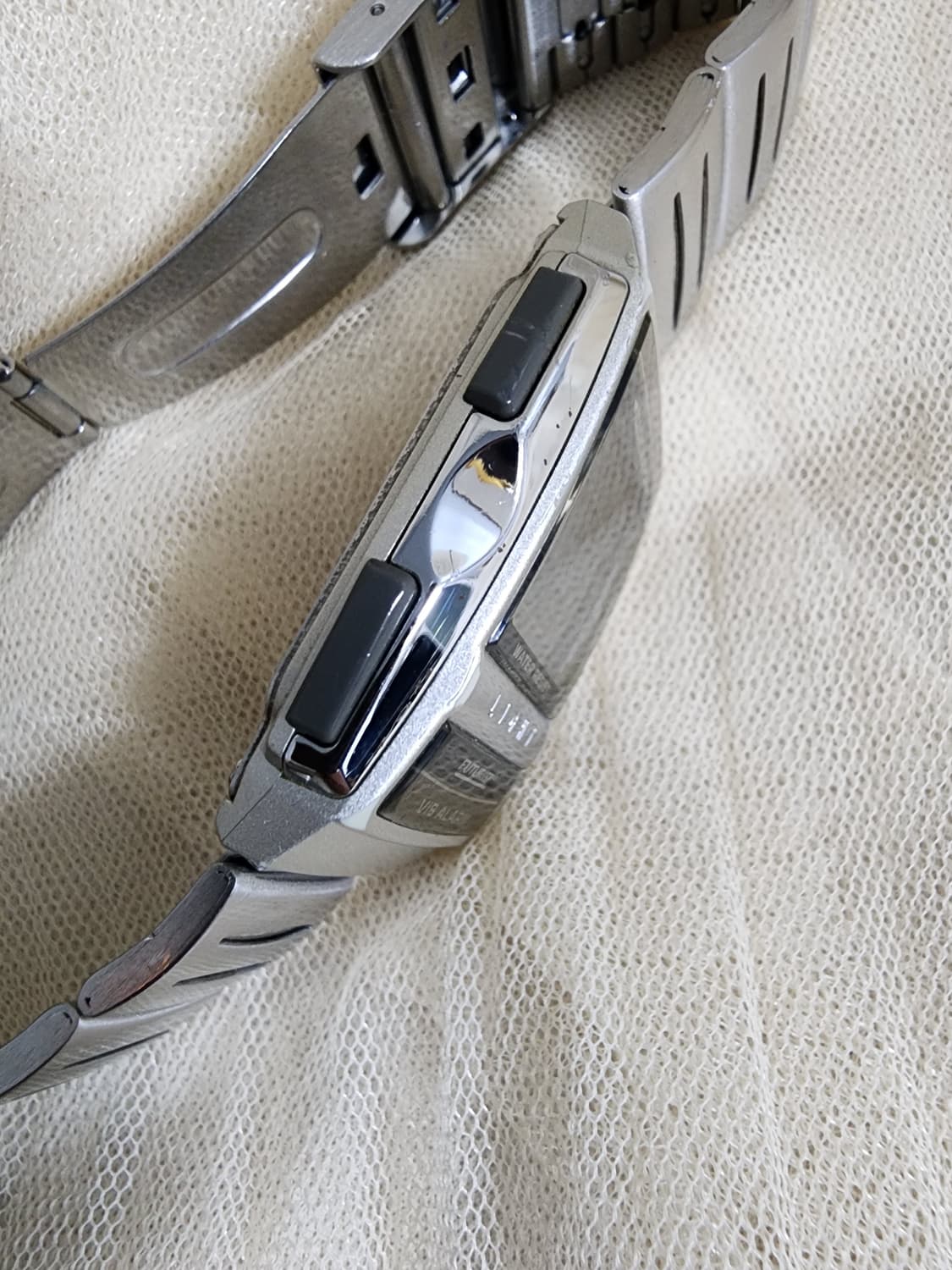 빈티지 카시오 A220  퓨처리스트 메탈 전자시계 상품이미지3