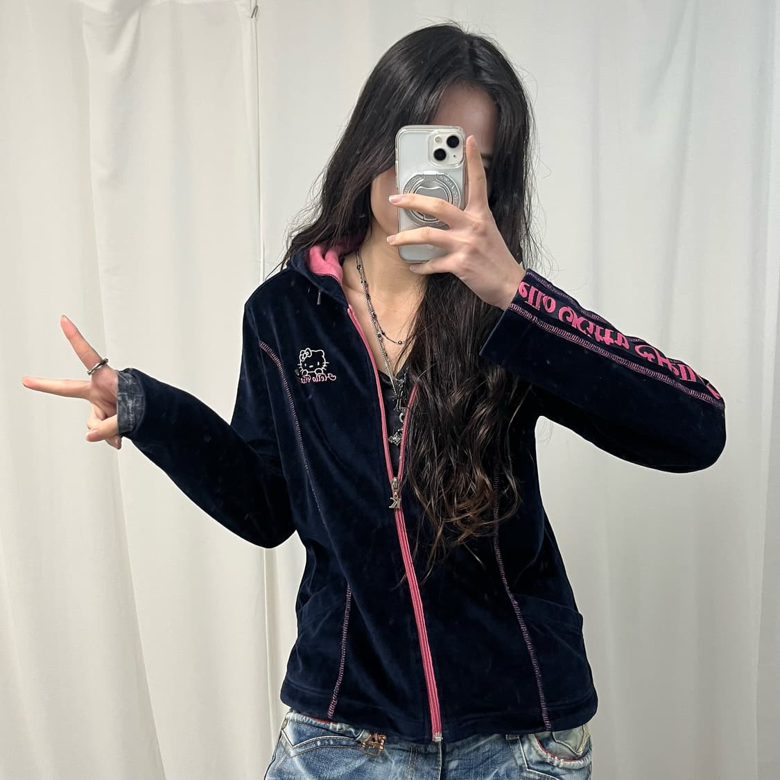 Hello Kitty Navy Velour Hoodie Zip-up 상품이미지2