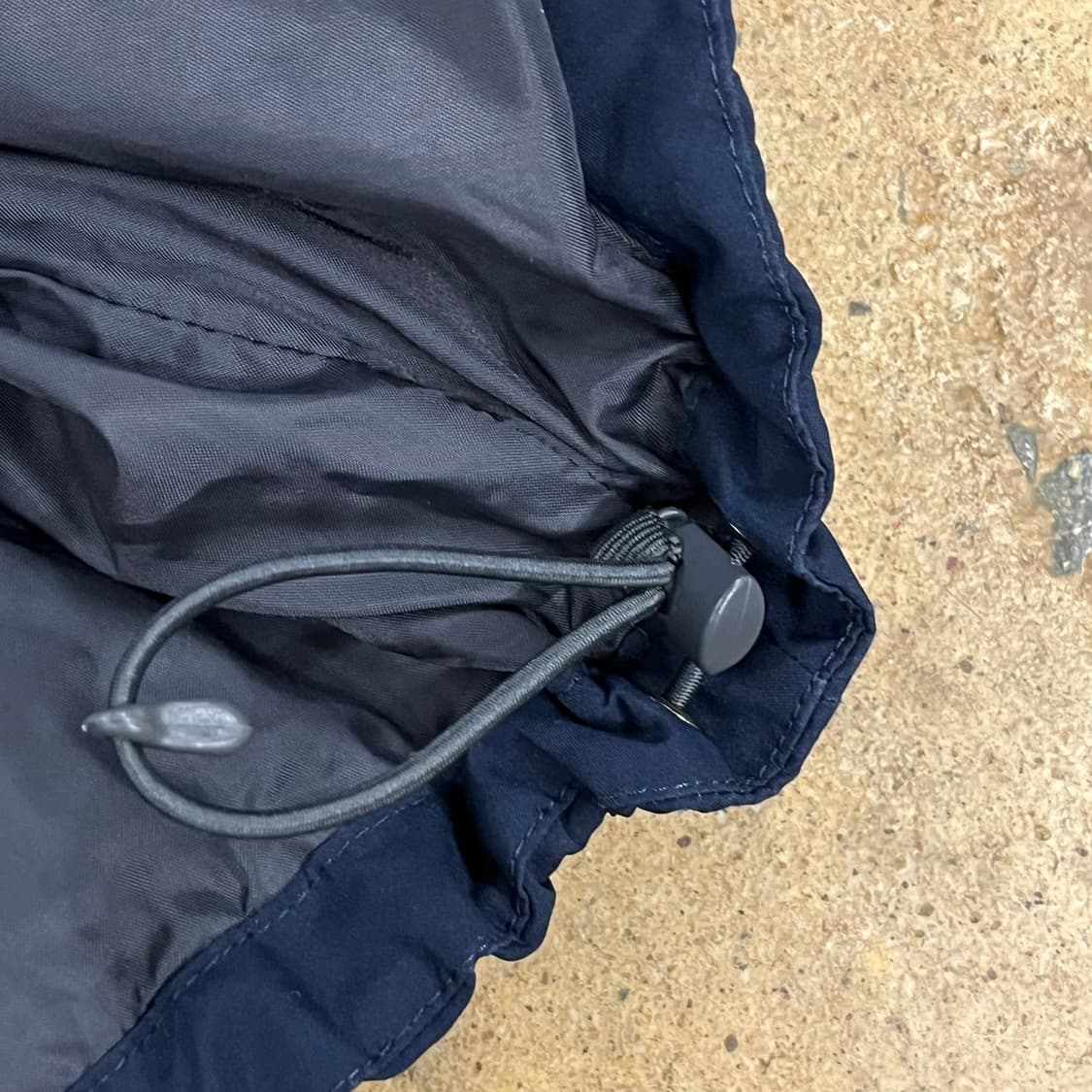 [정품/L] 노스페이스 옐로우 네이비 바람막이 후드 자켓 b17 상품이미지8