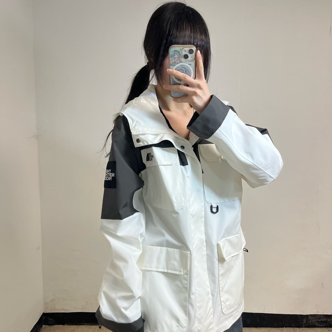 The North Face white ranger windbreaker  상품이미지1