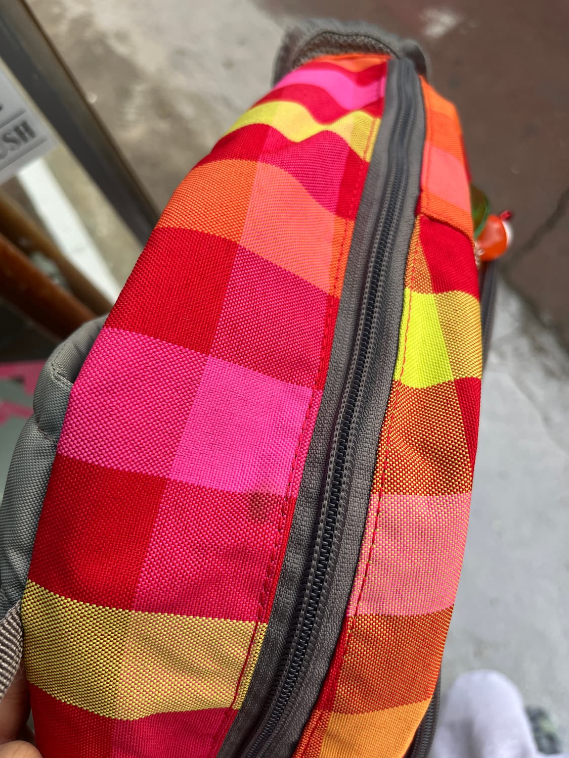 레드 체크무늬 dakine 백팩 🎒 상품이미지4