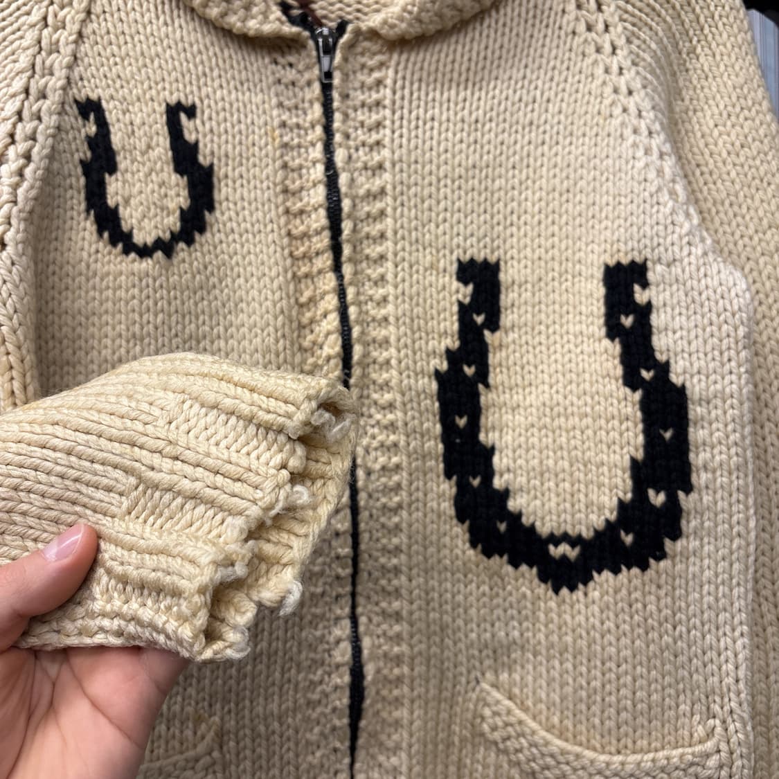 90s Vintage 말발굽 홀스 슈 패턴 빈티지 코위찬 스웨터 N100 상품이미지3