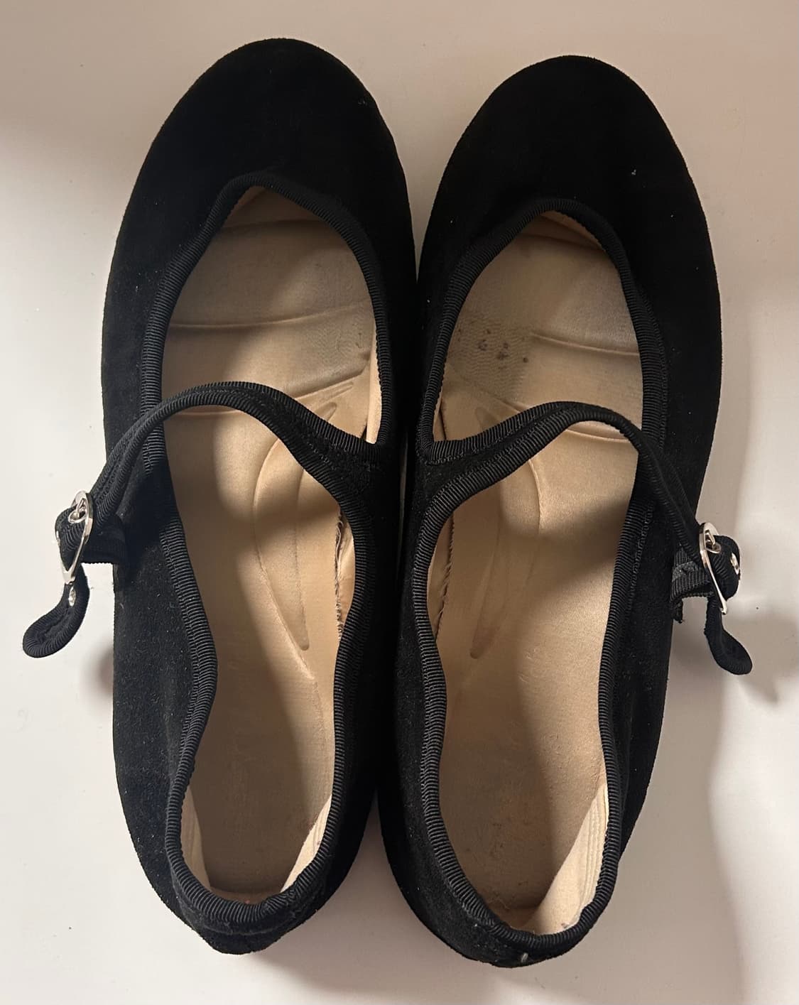 플랫슈즈 블랙 240 상품이미지1