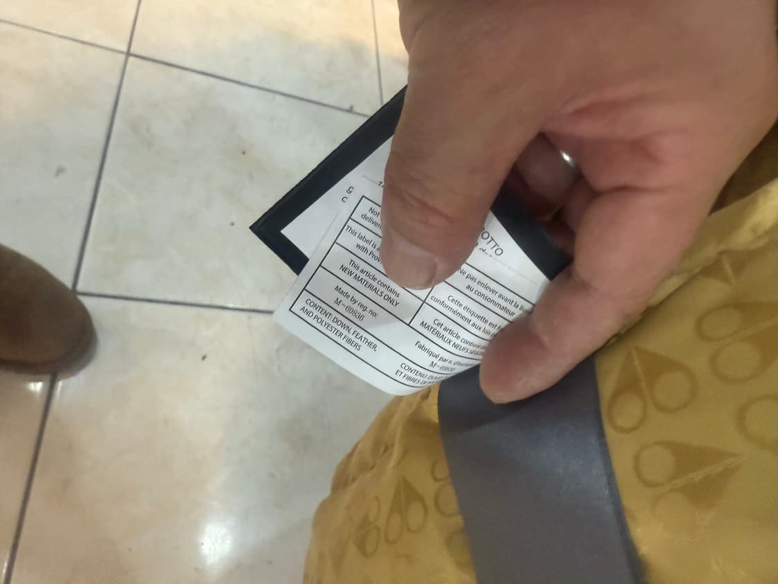 55 정품 무스너클 그랜드 메티스 롱 패딩 블랙골드 팝니다 상품이미지8