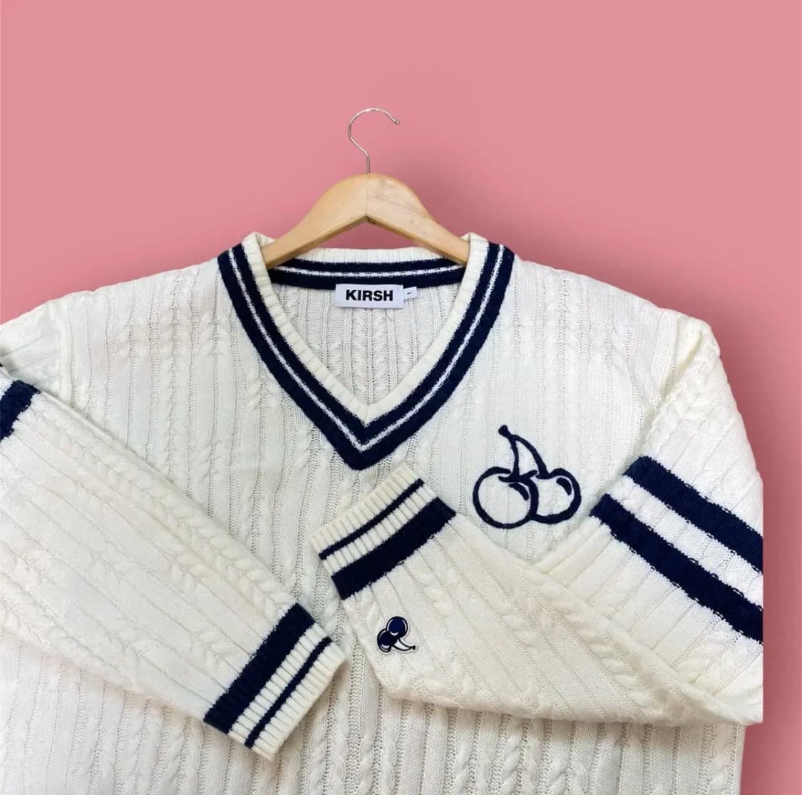 키르시 미들 체리 케이블 브이넥 니트 free 상품이미지2