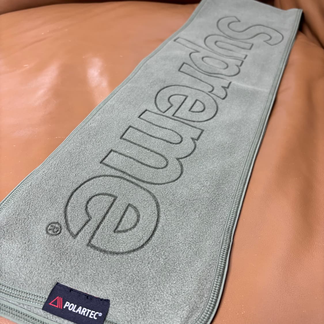 슈프림 머플러 목도리 카키 인사이드 포켓 상품이미지7