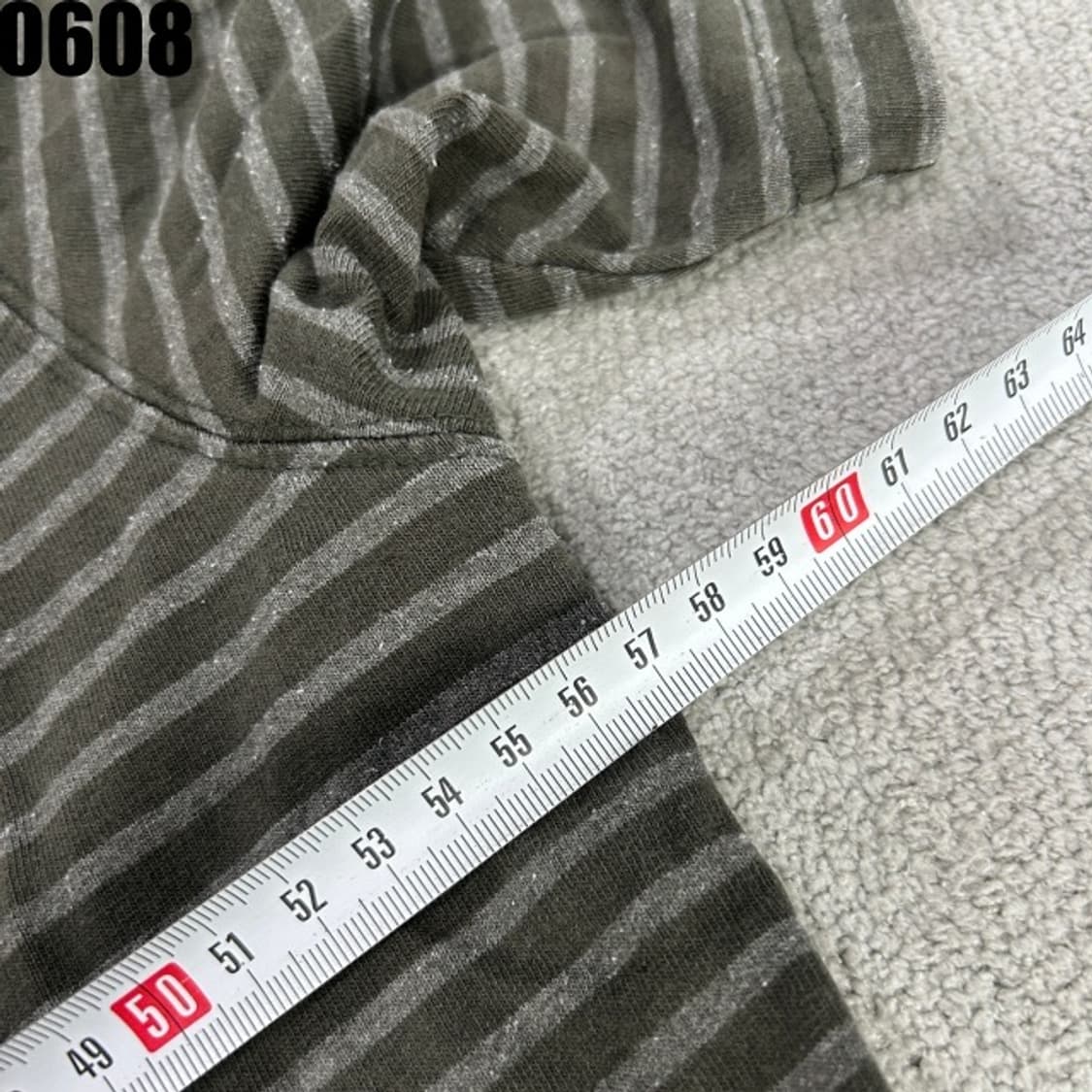 칼하트 줄무늬 반팔티  상품이미지4