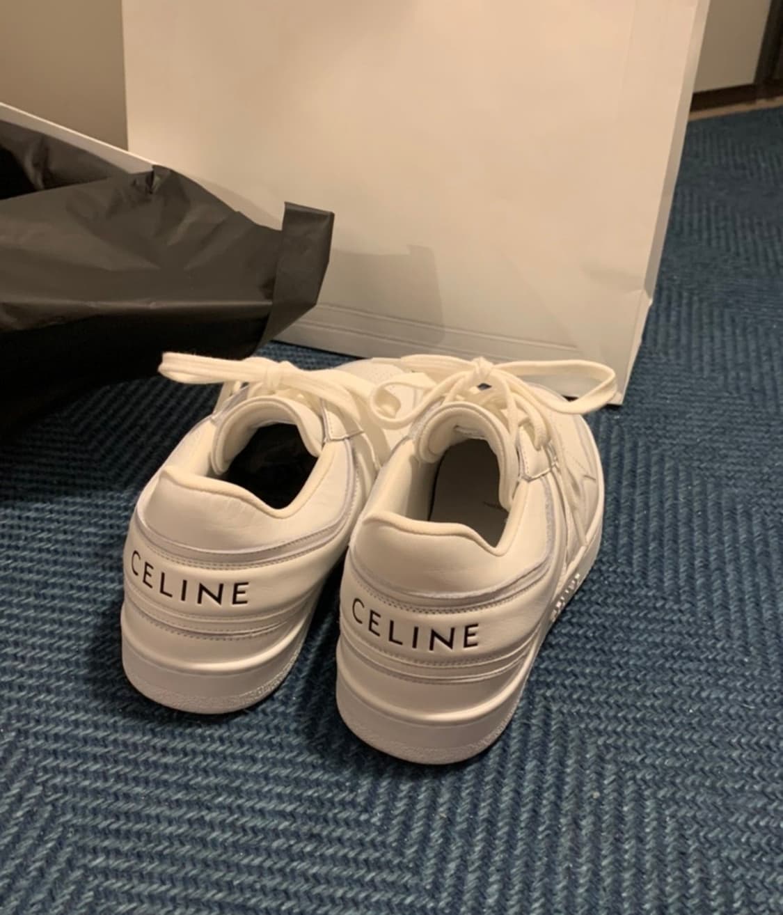[40]셀린느 CT-04 로우 레이스업 스니커즈 상품이미지1