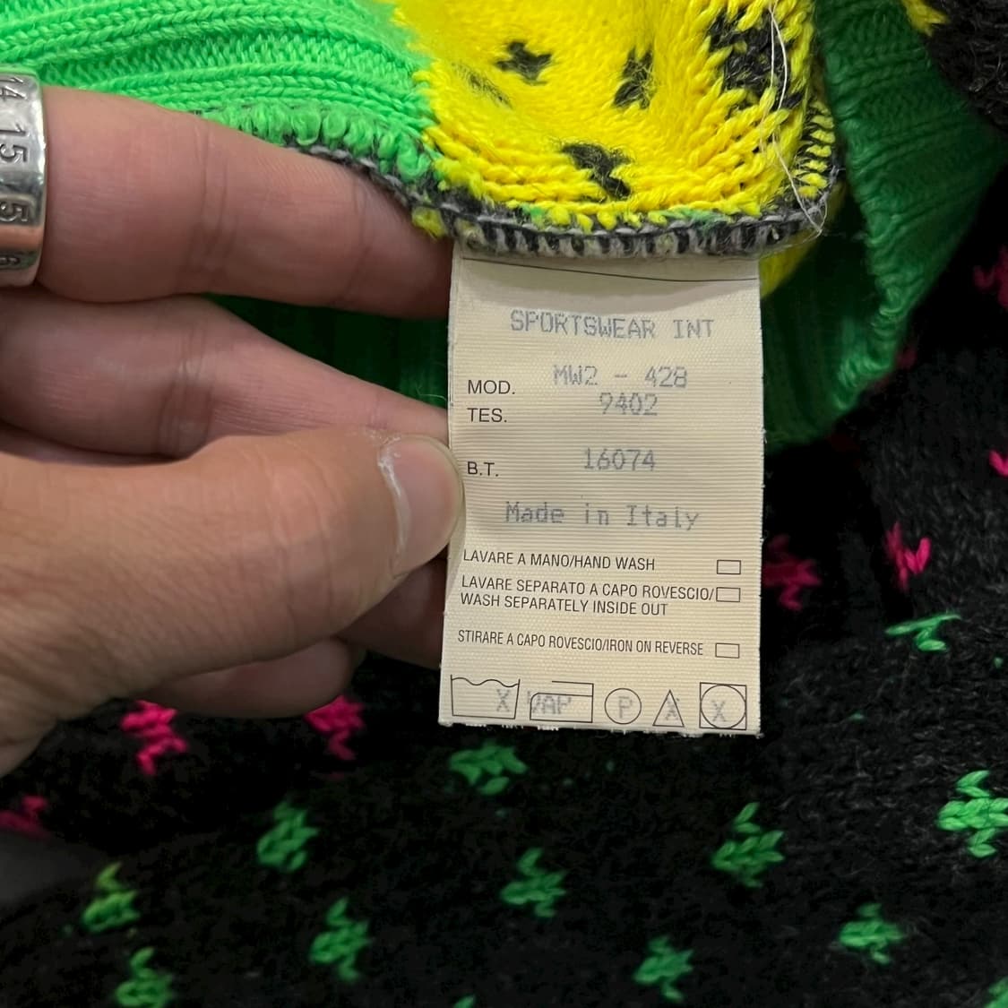  모스키노 패턴 울 니트 y14004 상품이미지8