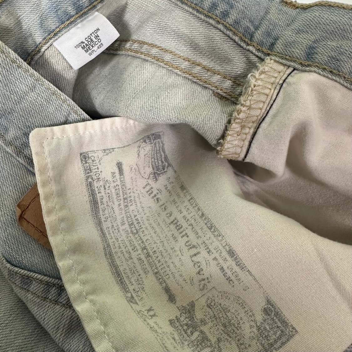 M 31 리바이스501 레귤러핏 녹워싱 버튼플라이 데님팬츠 상품이미지5