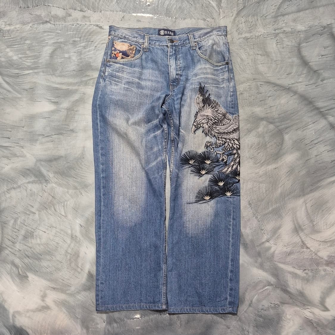 카라쿠리 타마시 오리엔탈 독수리 자수 데님 팬츠 상품이미지2