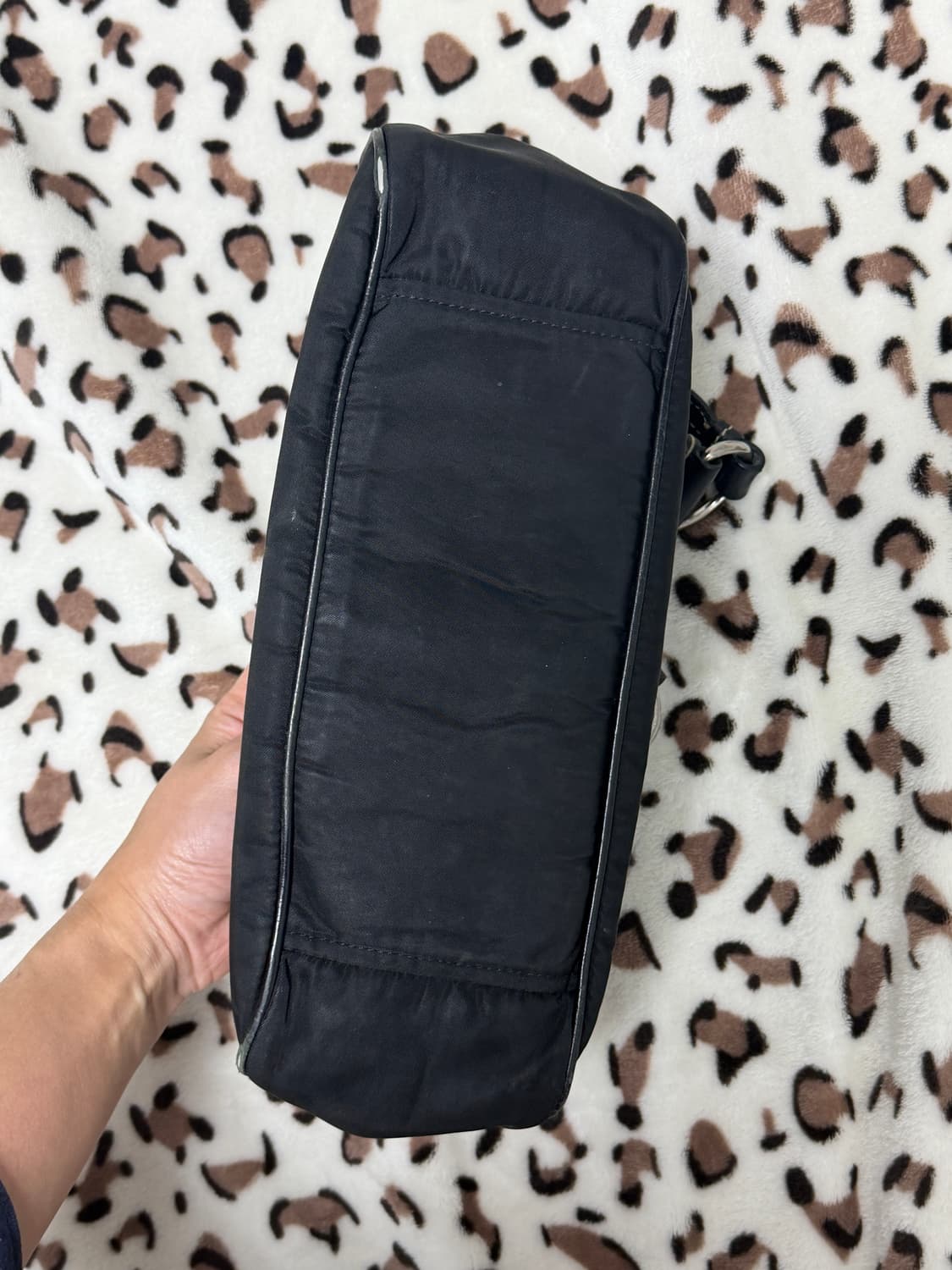 프라다 빈티지 나일론 호보백 숄더백 상품이미지4