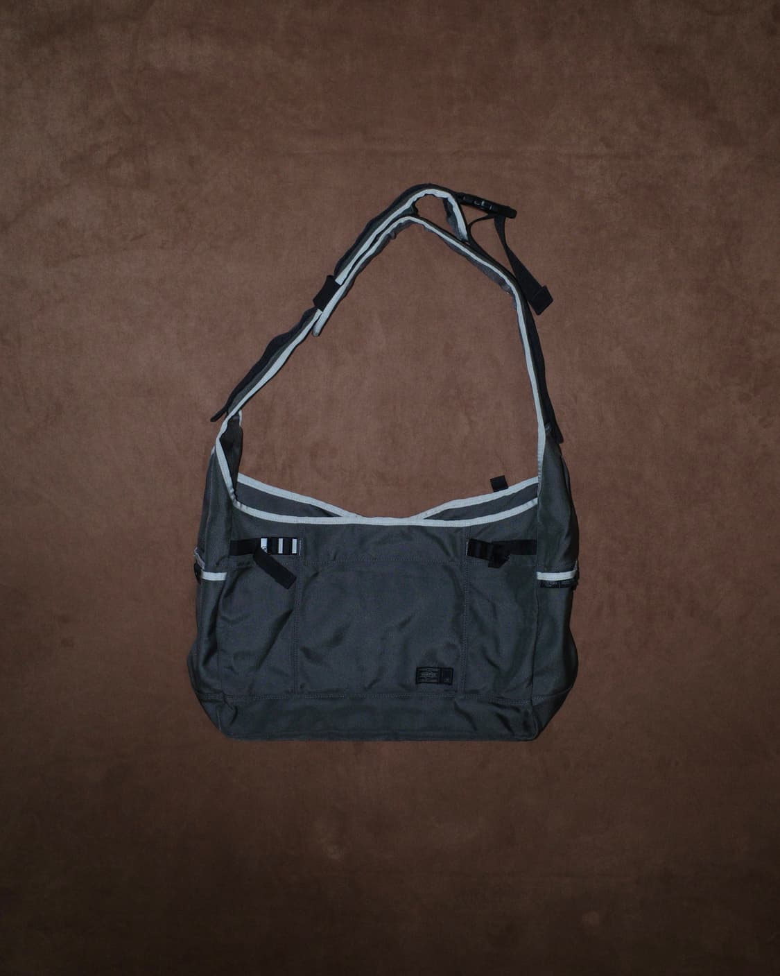 네이버후드 x 포터 나일론 숄더백 상품이미지1