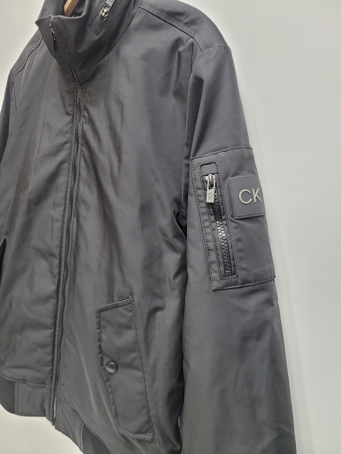 Calvin Klein 캘빈클라인 퀼팅 패딩 봄버자켓 항공점퍼 / 남 M 상품이미지4