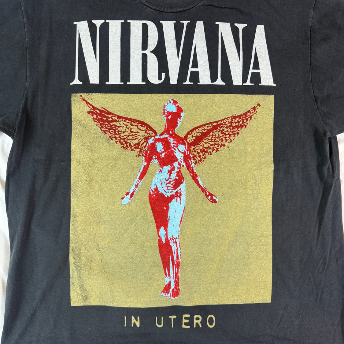 Nirvana – In Utero 빈티지 티셔츠 수소봉재 상품이미지3