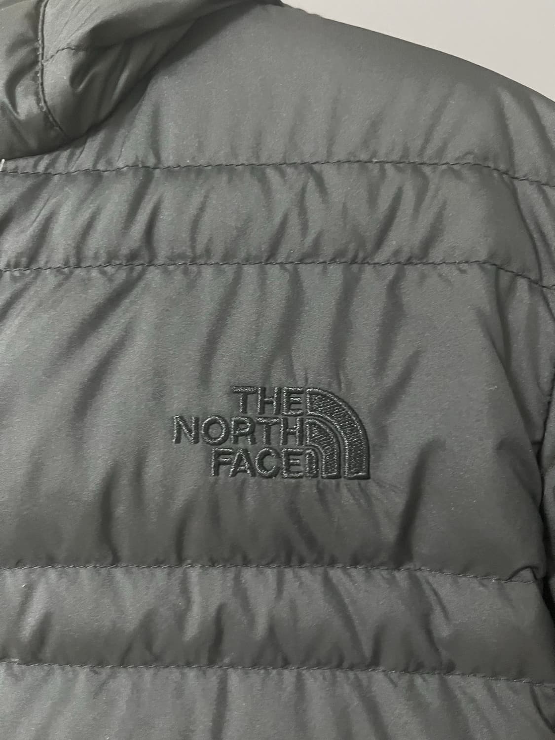 노스페이스 경량패딩 상품이미지2