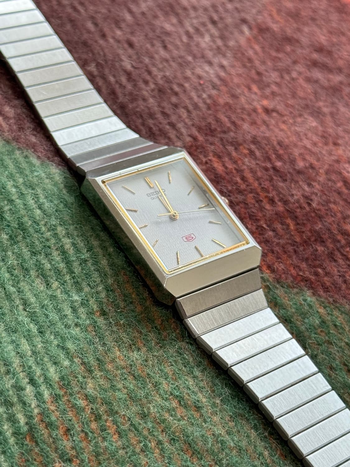 70s Seiko 5 tank quartz rare 상품이미지3