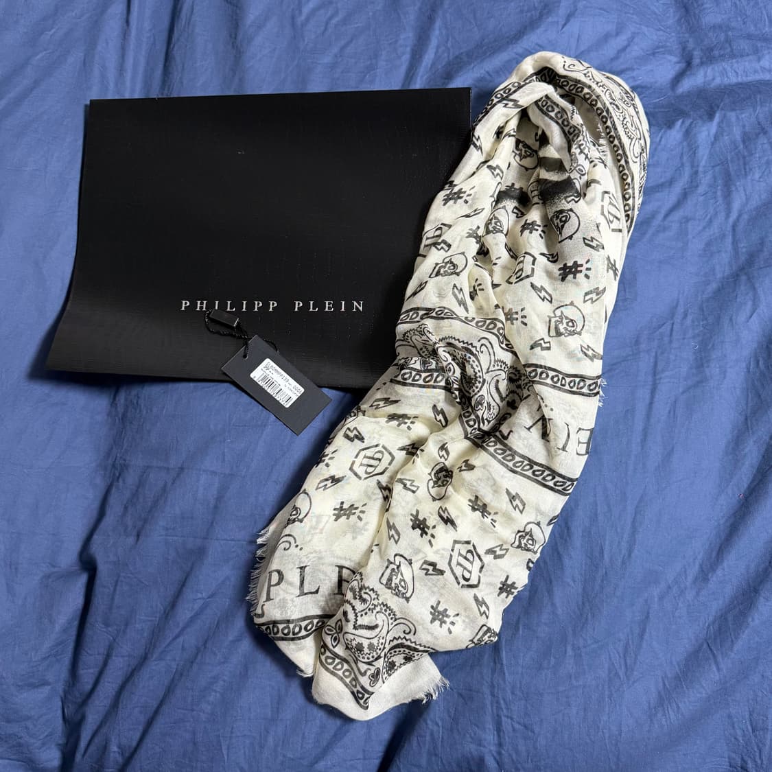 (OS) 필립플레인 모달 실크 달러 머플러 아이보리 상품이미지5