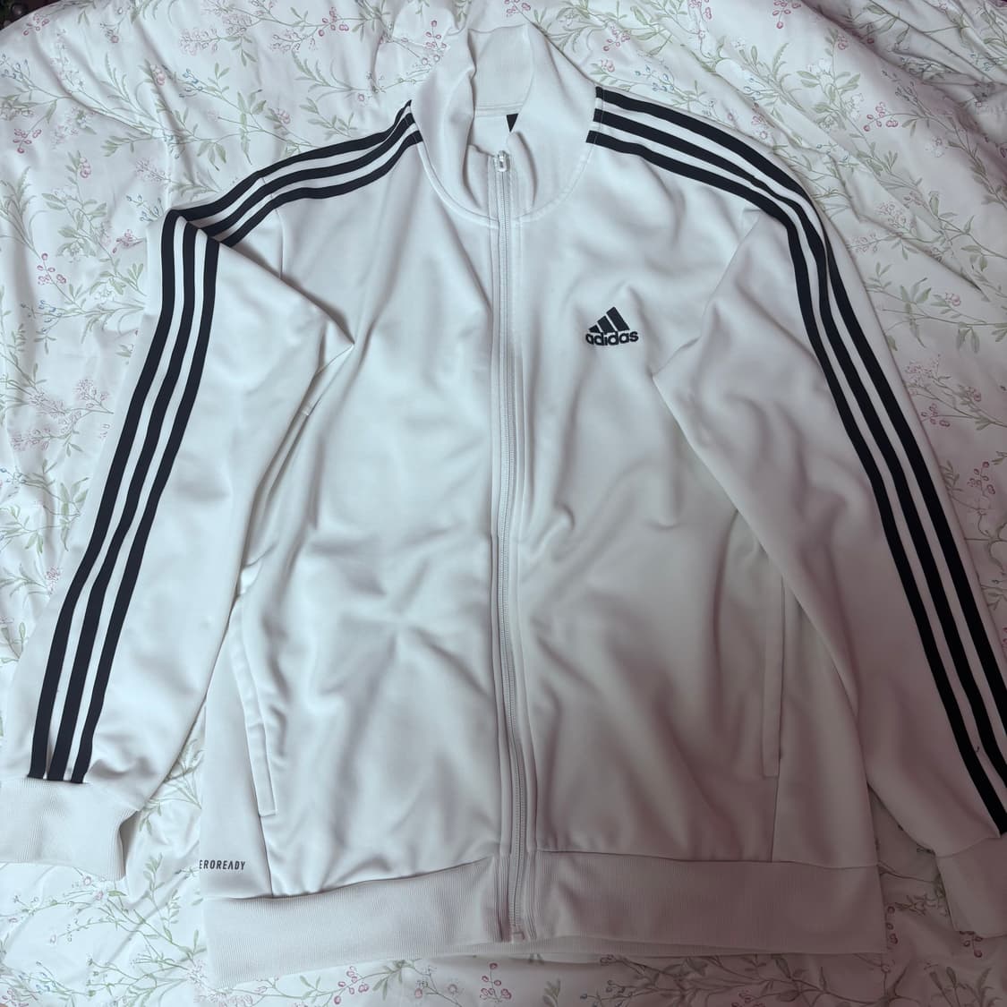 아디다스 흰색 져지 L(하자 있음 필독‼️) 상품이미지1
