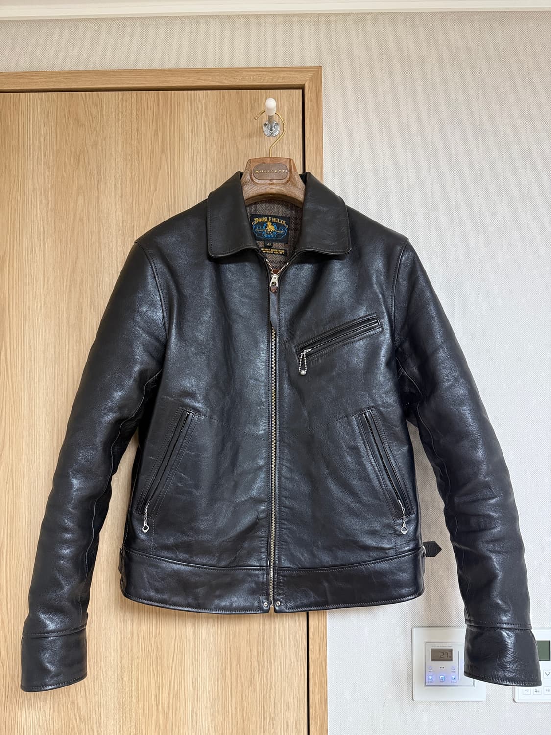 더블헬릭스 허깅더커브 42사이즈 상품이미지1