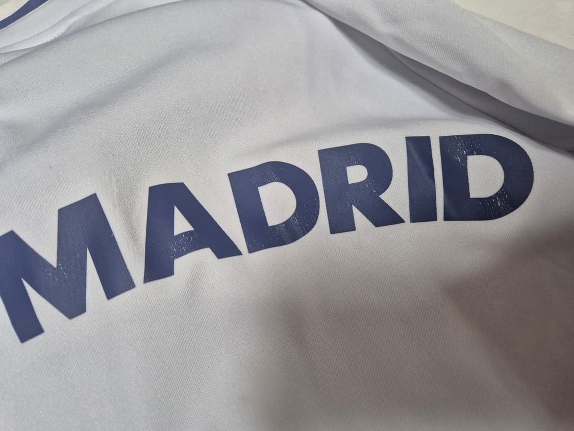 레알 마드리드 트레이닝 상의 팝니다  상품이미지4
