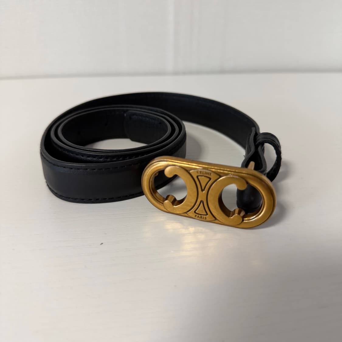 셀린느 로고 미디움 레더 벨트 상품이미지1