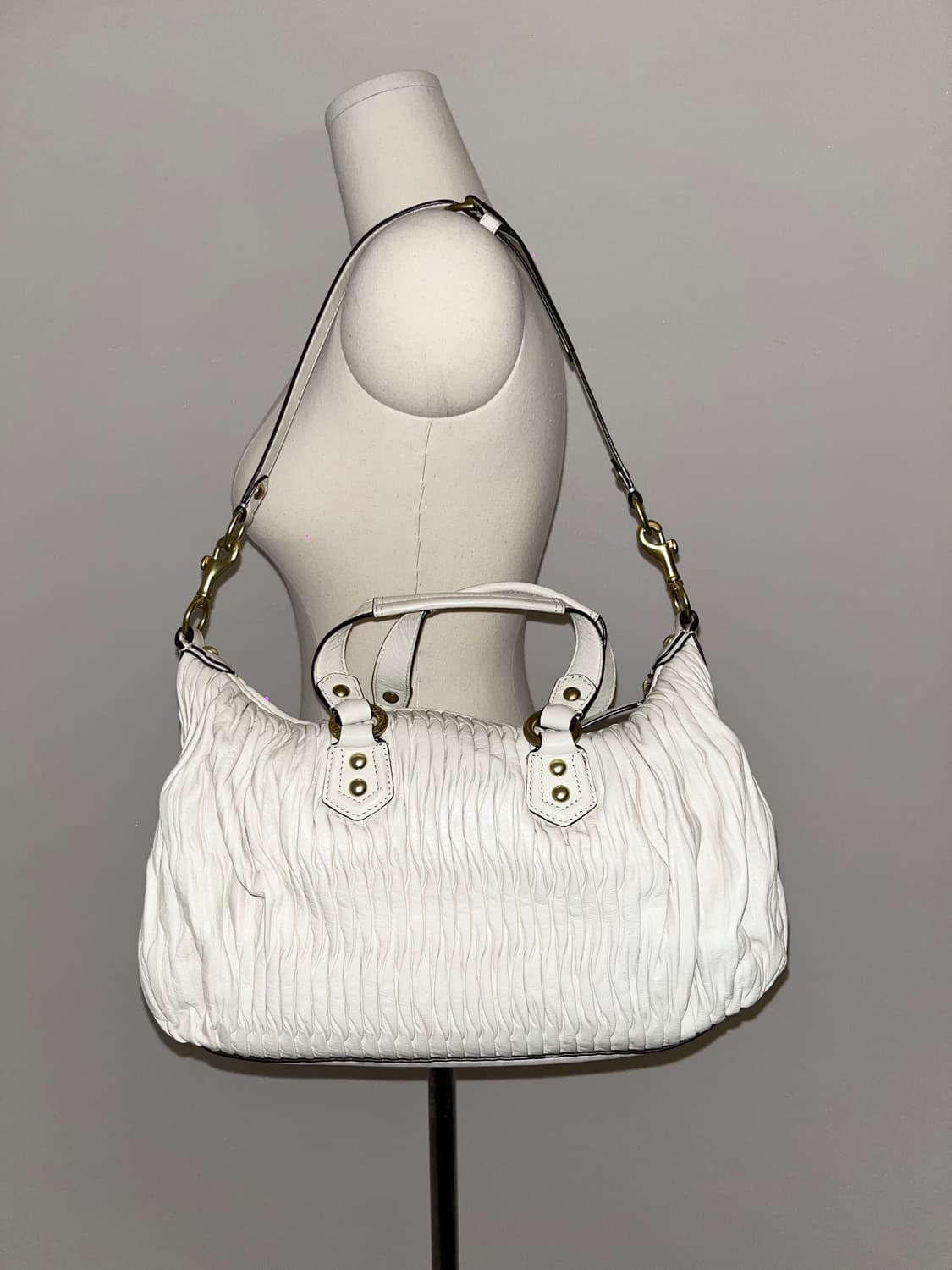 📦Coach All White shoulder bag 상품이미지5