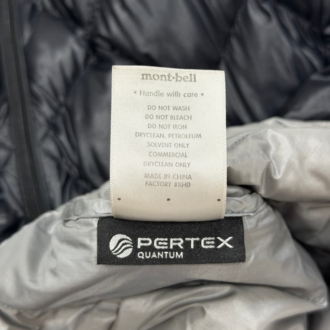 몽벨 빈티지 우먼 퍼텍스 나일론 800필 경량패딩 블랙 L 상품이미지7