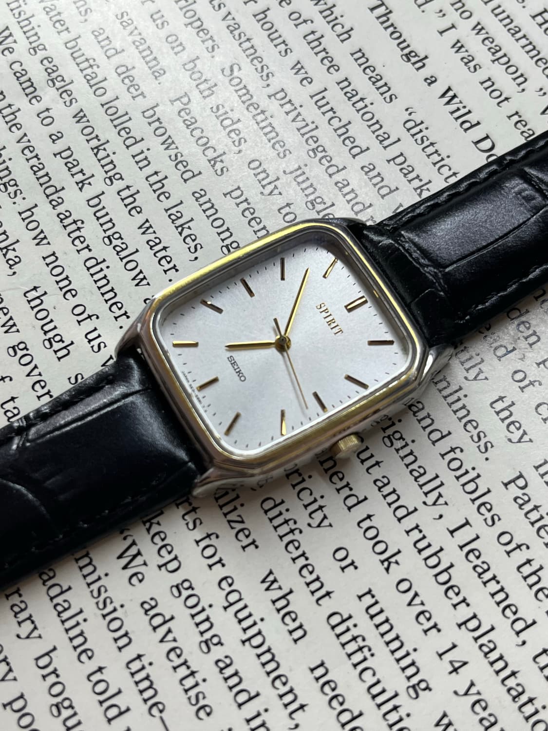Vintage Seiko Quartz Spirit Tank Watch 상품이미지2