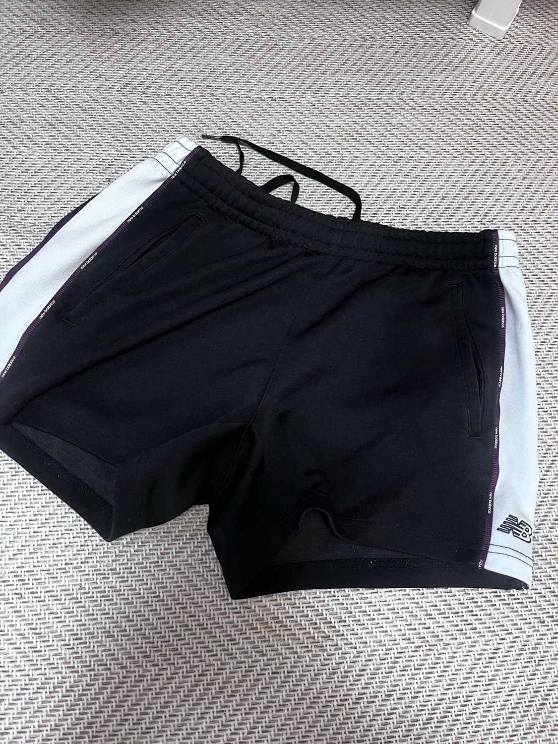 뉴발란스 반바지 상품이미지1