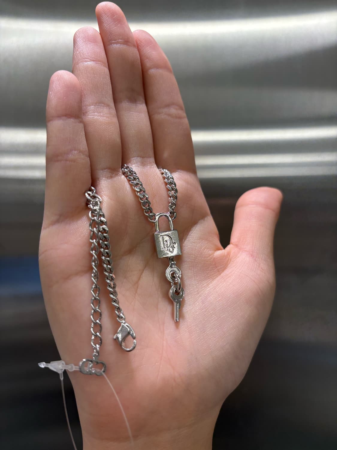 디올 목걸이 상품이미지1