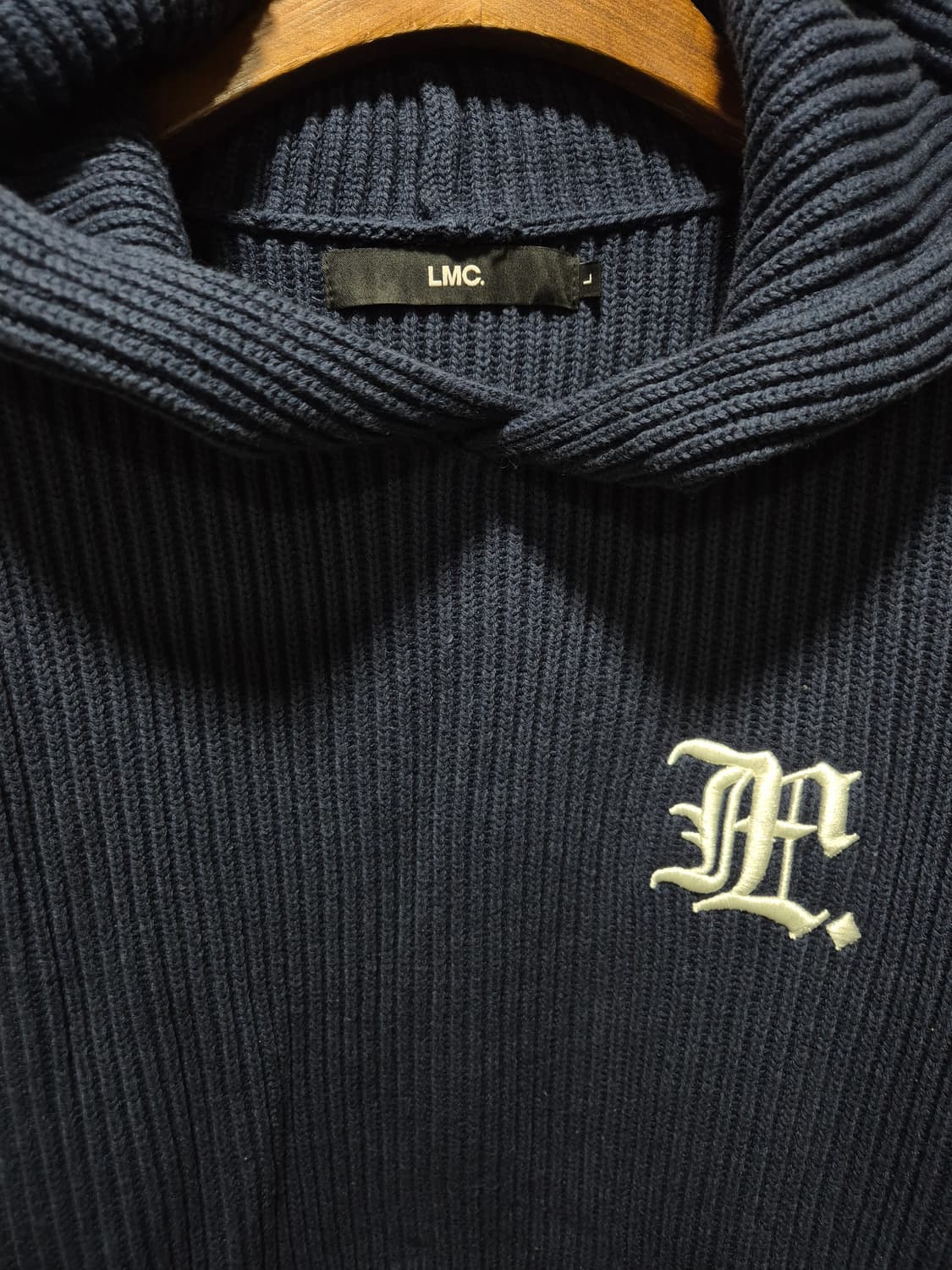 LMC 네이비 후드 니트 상품이미지3