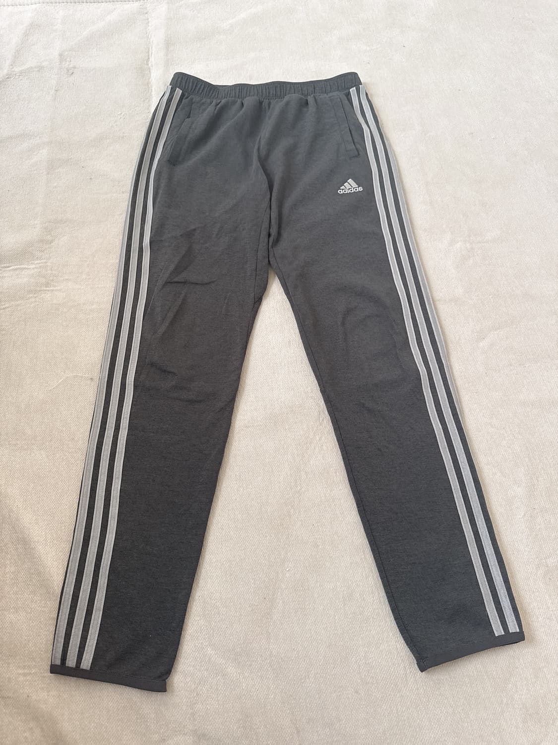 아디다스 실버그레이 츄리닝바지 트랙팬츠 상품이미지2