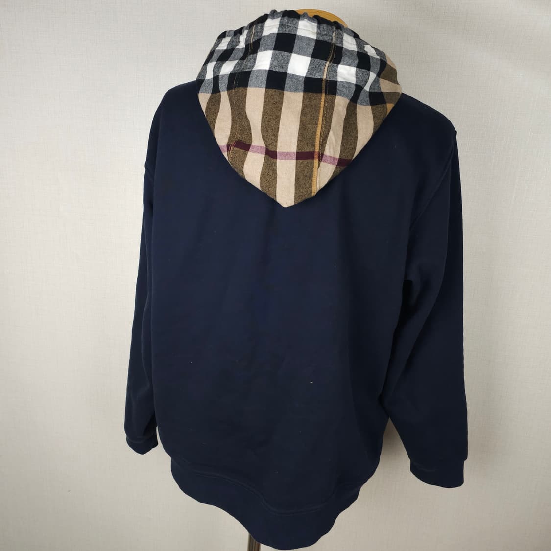 버버리 빈티지 체크 라이닝 후드티 남자110사이즈  상품이미지4